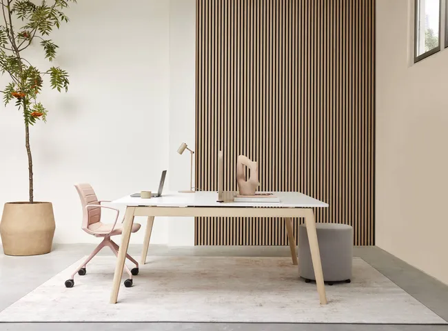 Techo Fount – a new collection of desks with soul